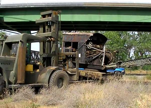 forklift rerailing crane